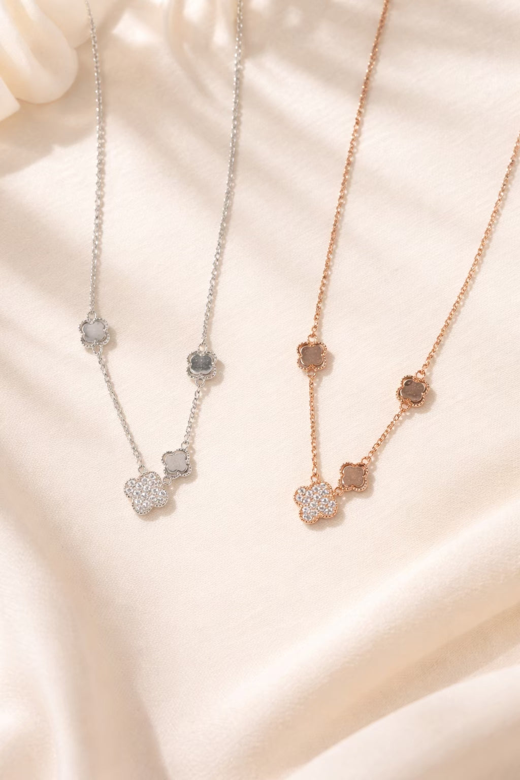 Alternating Clover Charm Choker Necklace