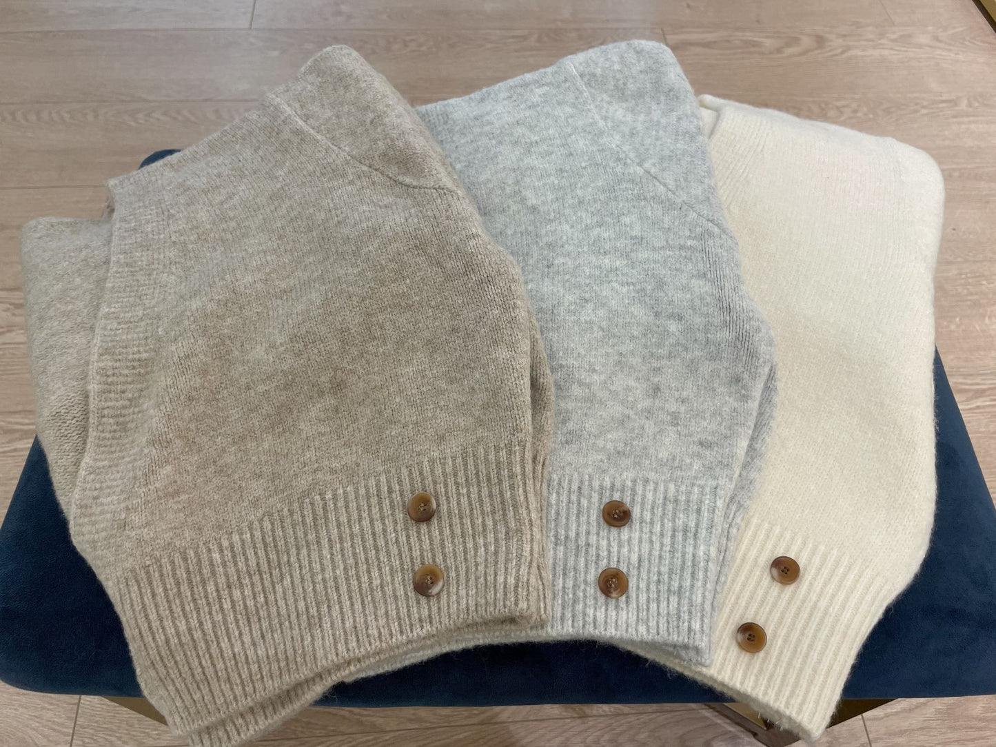Cropped Knit Cardigan