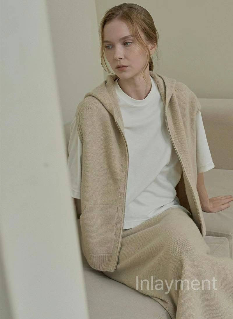 Basic Zipper Knit Vest