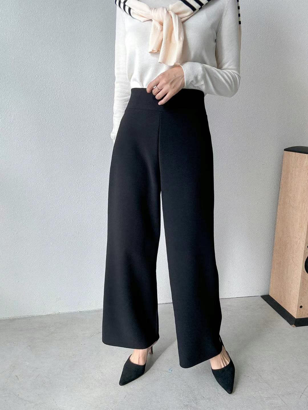 Straightcut Pants without Buttons