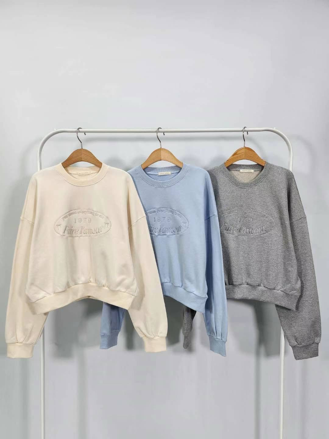 Cropped Sweatshirt