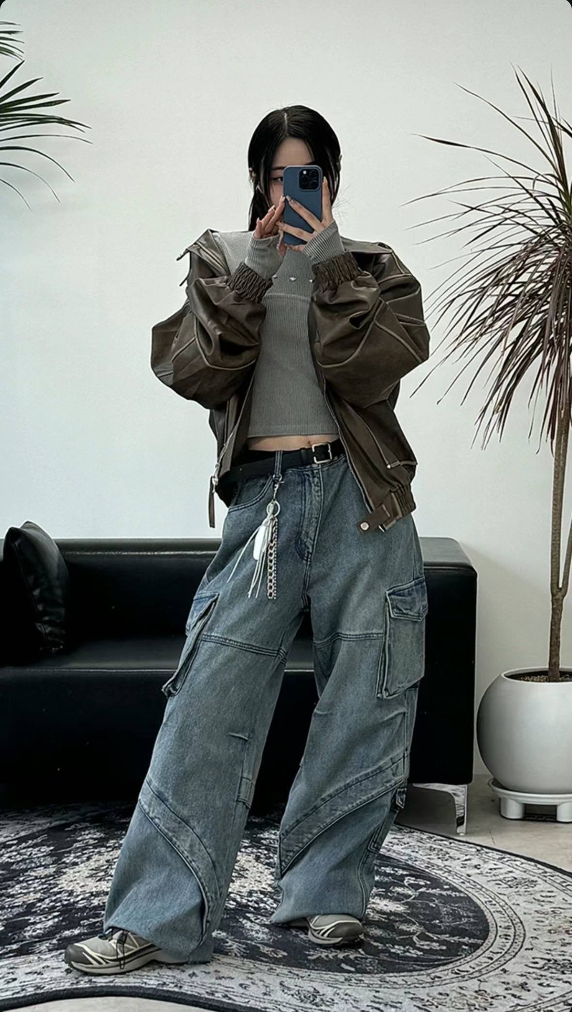High Waist Baggy Jeans with Side Pockets