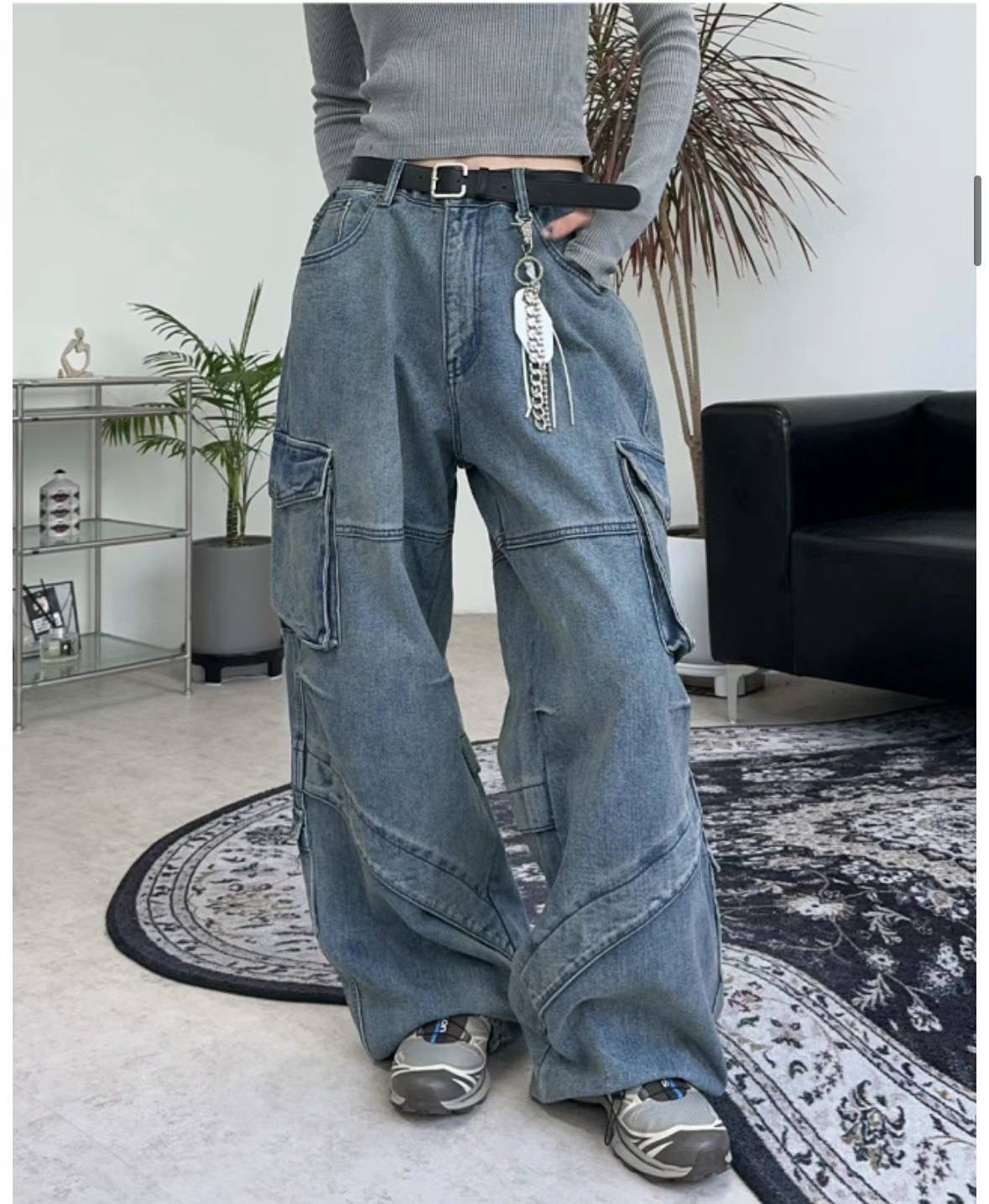 High Waist Baggy Jeans with Side Pockets