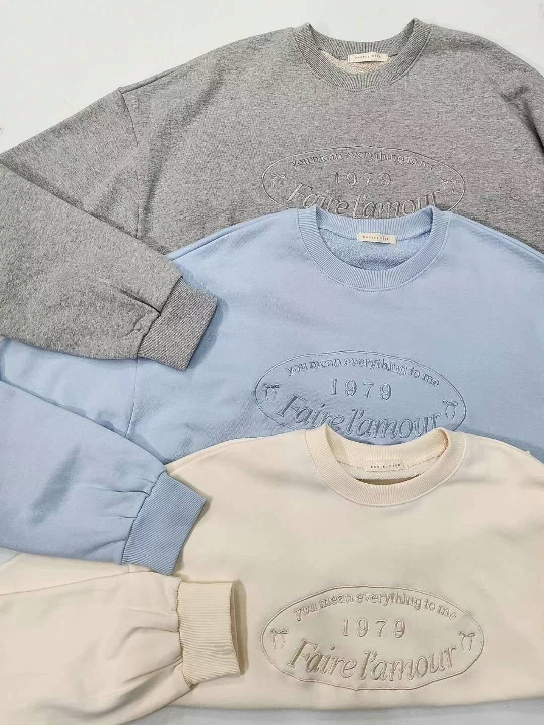 Cropped Sweatshirt