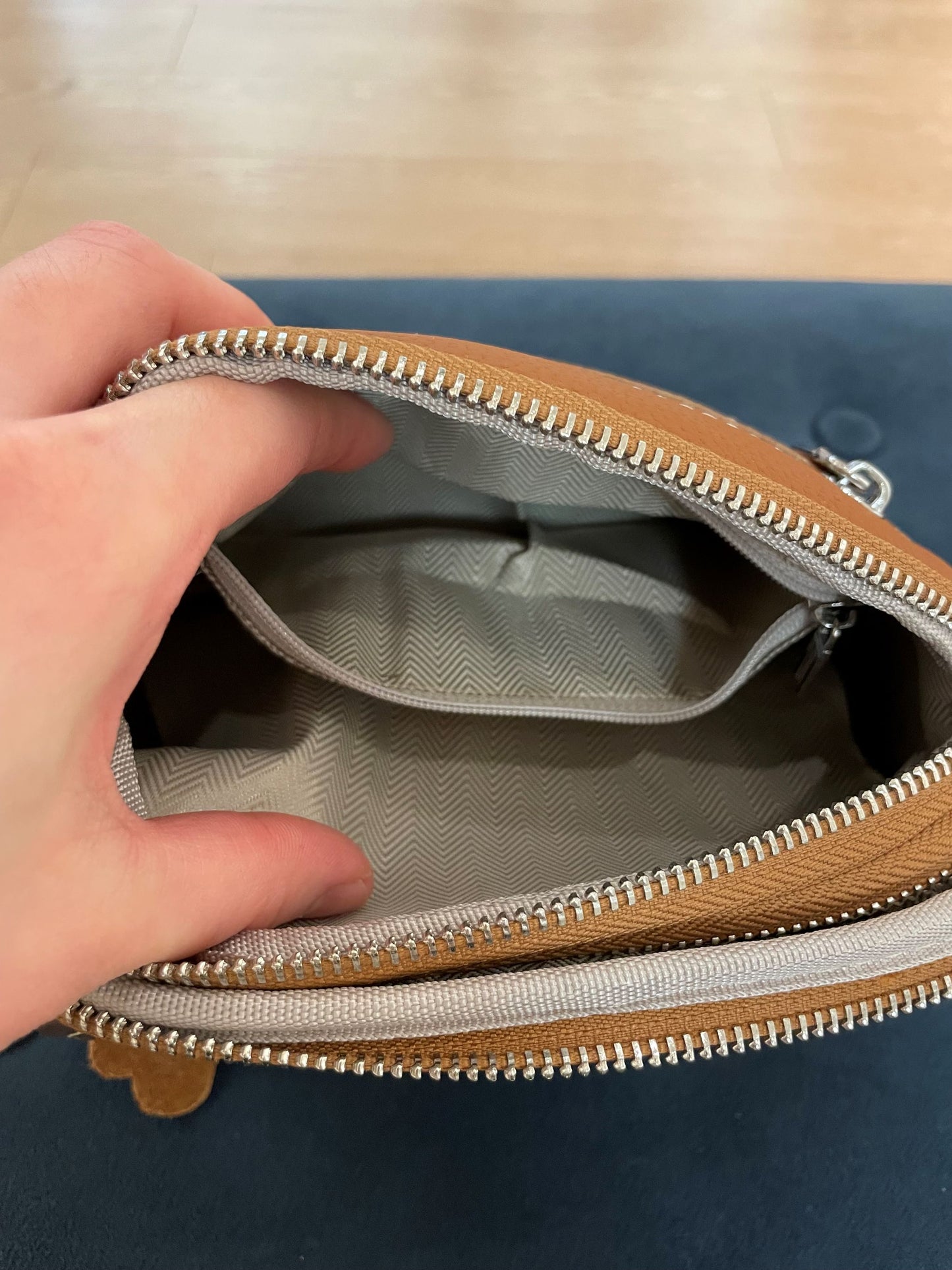Small Curvy Crossbody