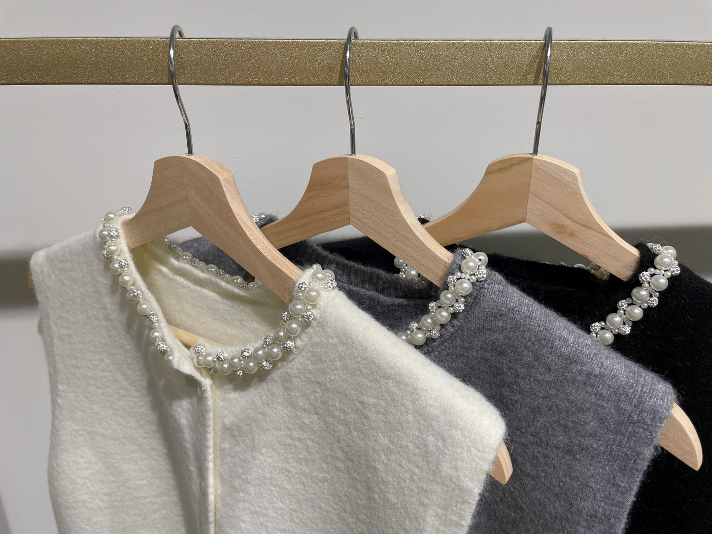 Pearl Wool Knit Vest