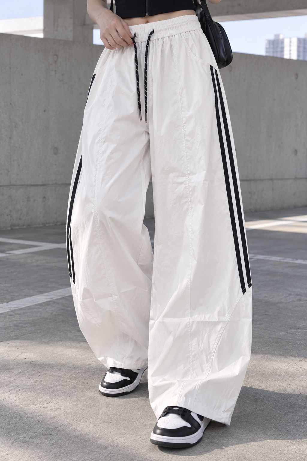 3R3 - Colorful Airism Pants
