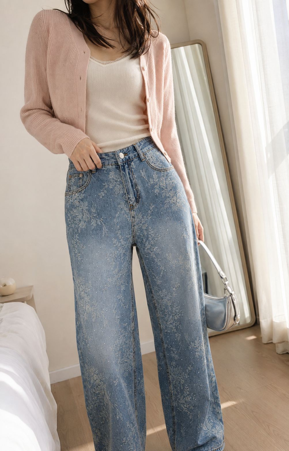 Floral Embroidered Jeans 2618