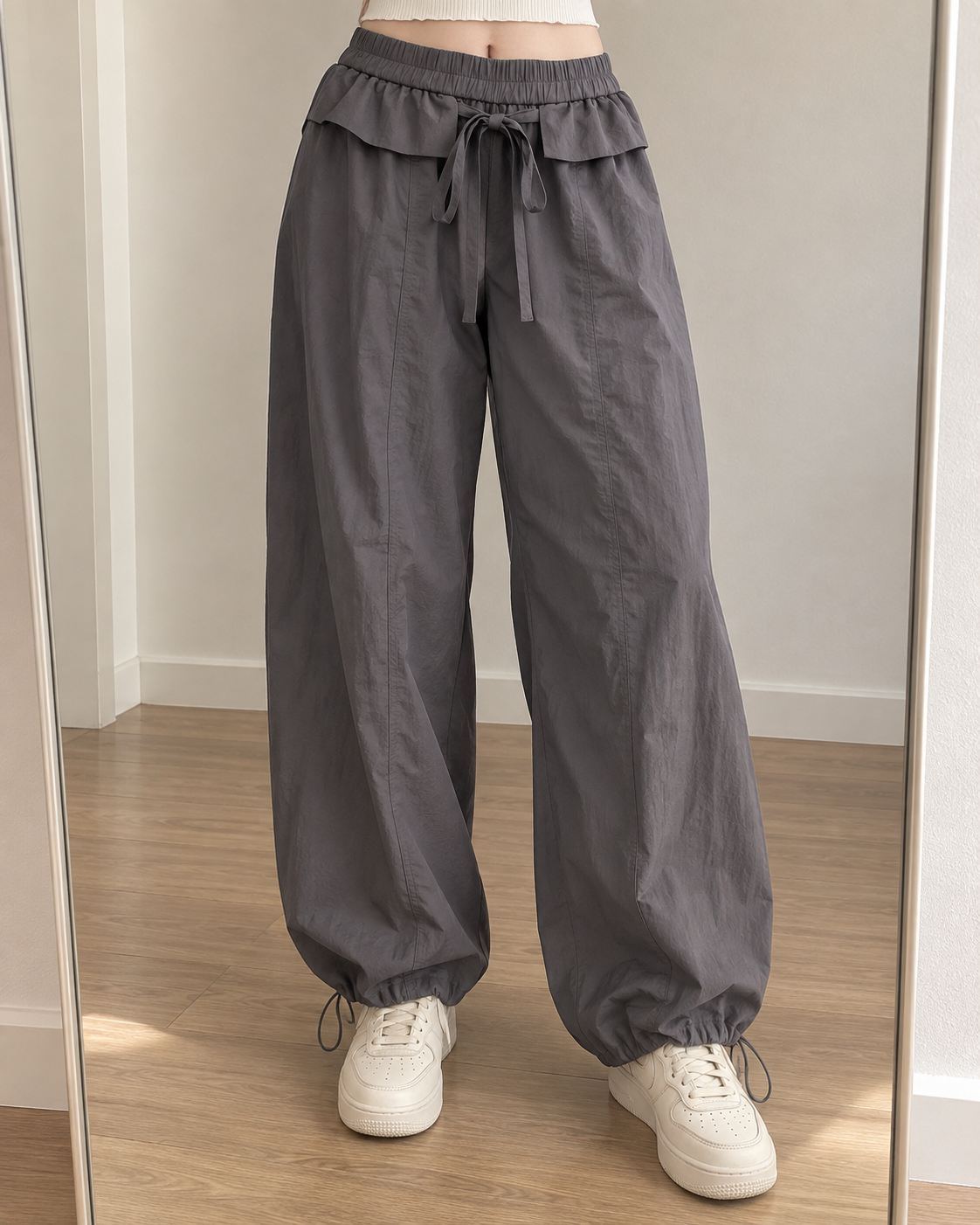 3R3 - Ruffle Baggy Pants